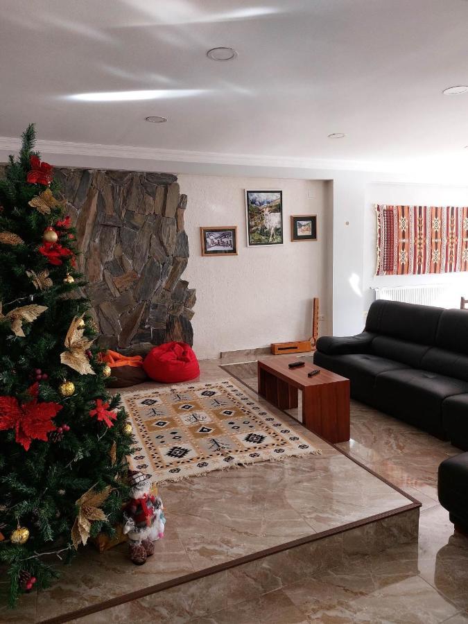 Guesthouse Gera Mestia Dış mekan fotoğraf