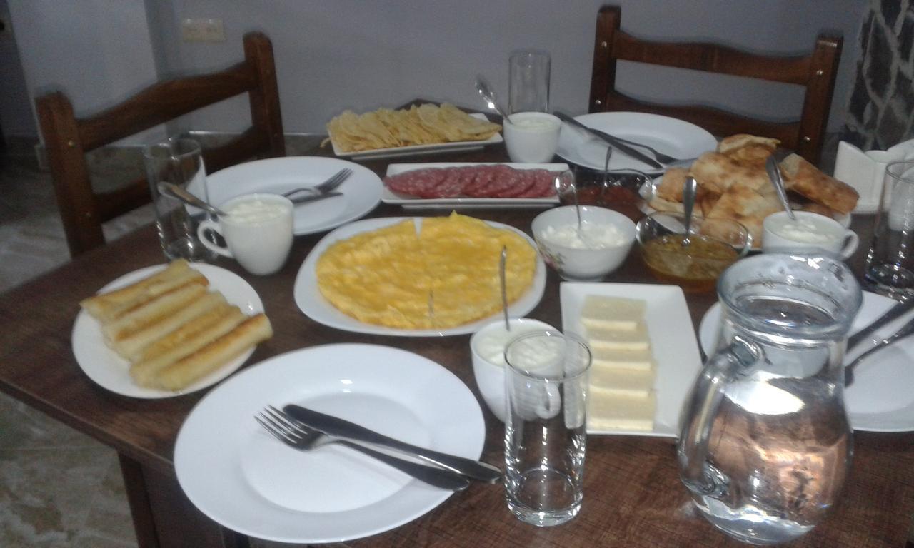 Guesthouse Gera Mestia Dış mekan fotoğraf